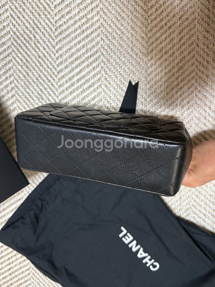 샤넬 뉴미니 블랙 (백화점 인보이스 포함 풀박)--5