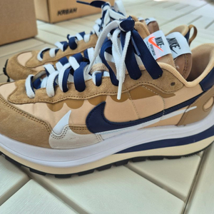 베이퍼와플 베이지 270 팝니다.