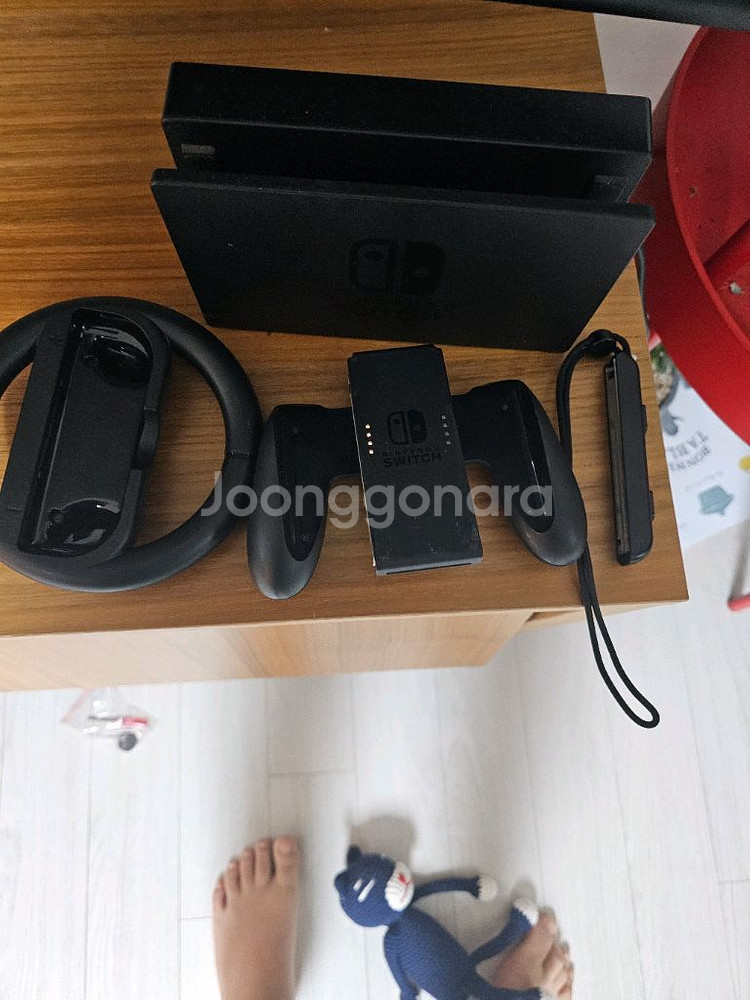 닌텐도 스위치 세트+마리오 카트 라이브 홈 서킷팝니다--2