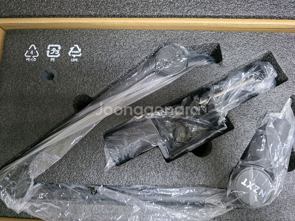 NZXT Capsule Mini+ARM 세트--2