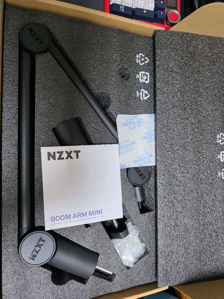 NZXT Capsule Mini+ARM 세트--1