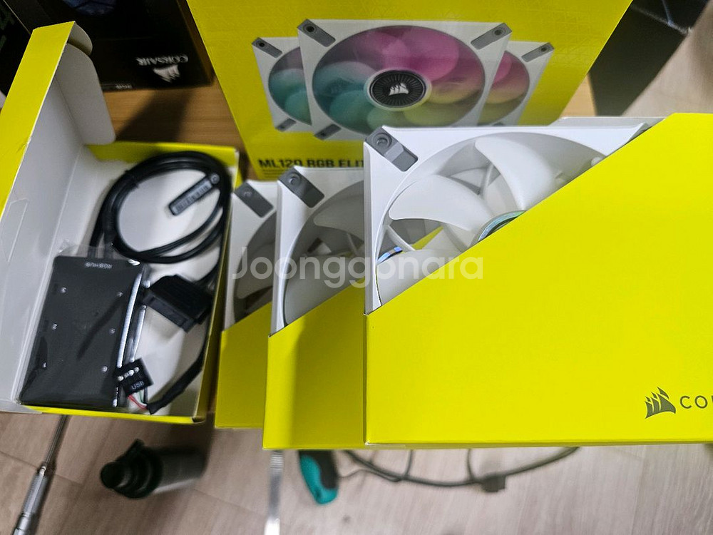 커세어ML120 RGB ELITE 팬--4
