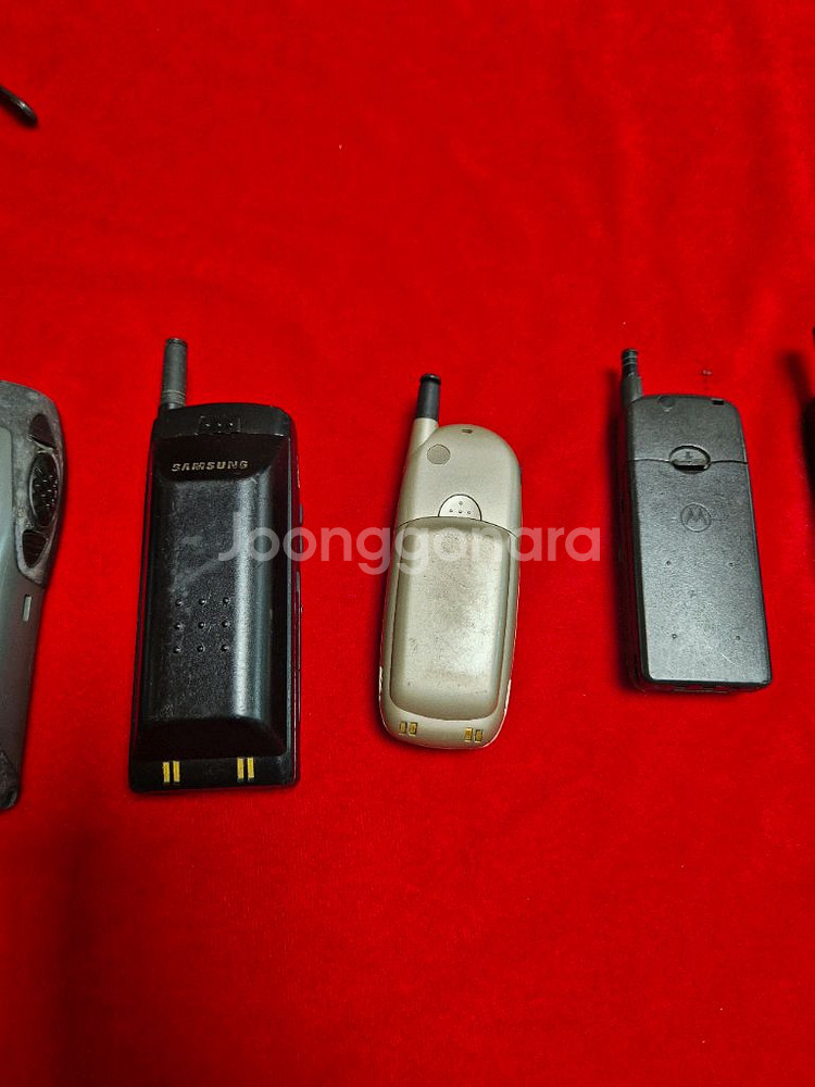 그때그시절 8종류 휴대폰 일괄 판매합니다--5