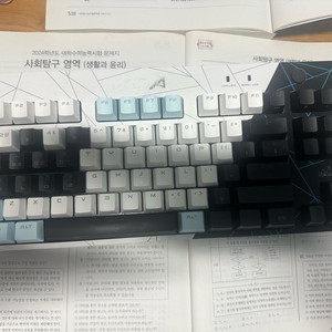 KDA g pro 키보드 이미지