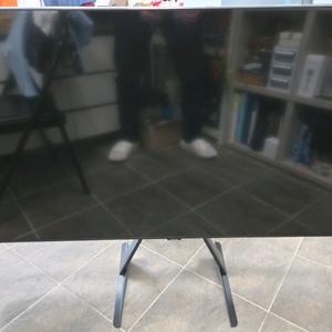 삼성전자 50인치 UHD TV팝니다.