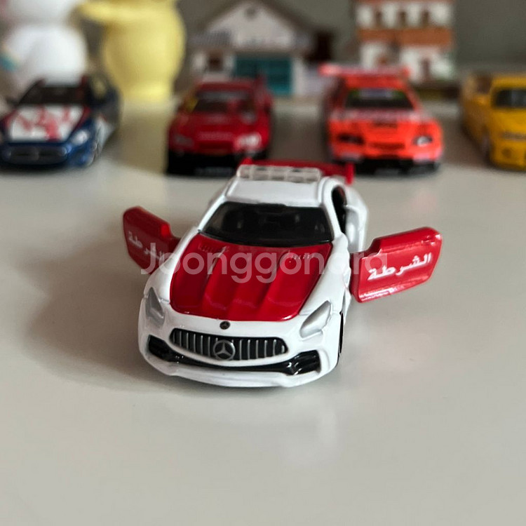 토미카 메르세데스 벤츠 AMG GTR 두바이 경찰차--2