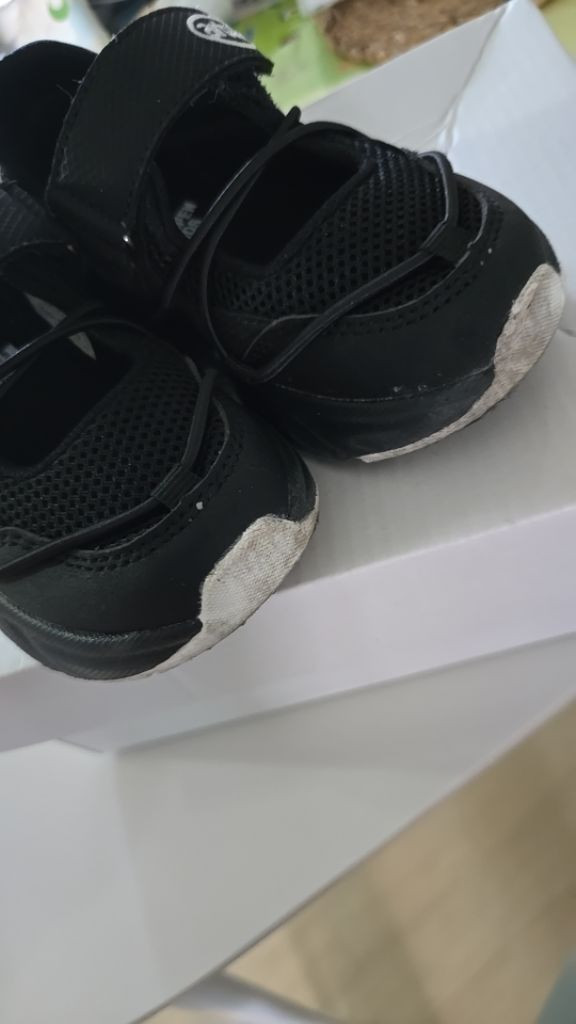 아툭 슈펜 키즈 메리제인 샌들 운동화 3회착용 140 이미지