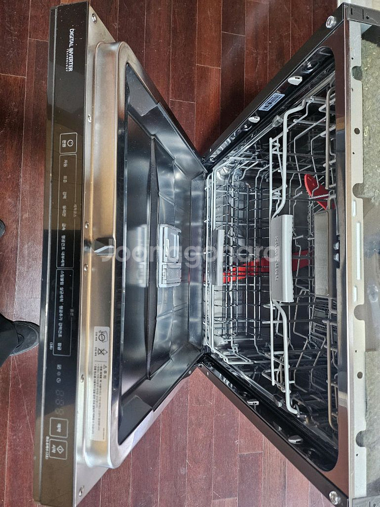 삼성 식기세척기 12인용 DW60T7075FG--1