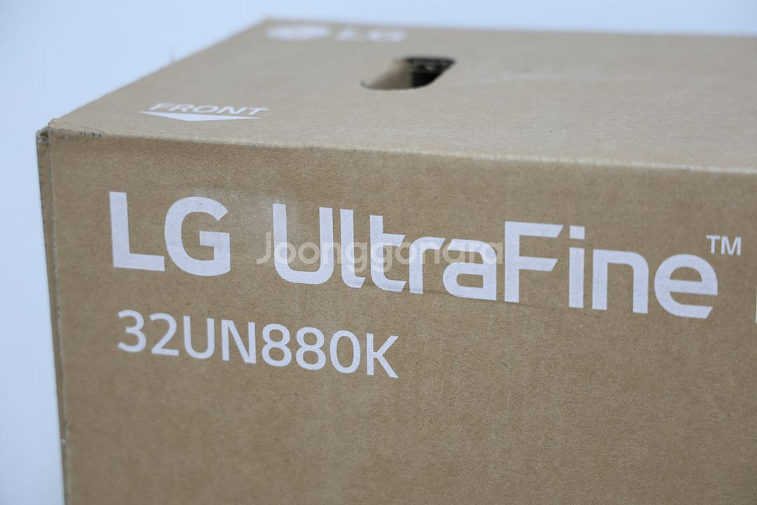 LG 32UN880K 32인치 4K 모니터 신품급--5