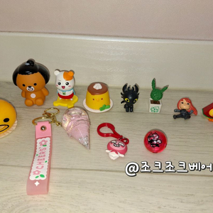 캐릭터 피규어/키링 일괄 (구데타마/에비츄/몰랑이/투슬