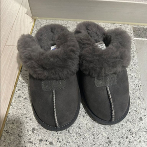 UGG 털 슬리퍼 L사이즈