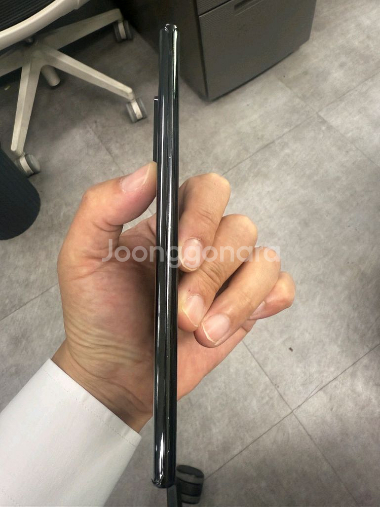 갤럭시노트20 울트라 256gb(25년4월 배터리 교환--4