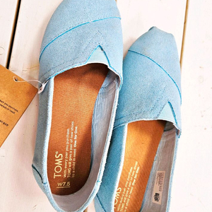 [새상품]TOMS 신발(230)
