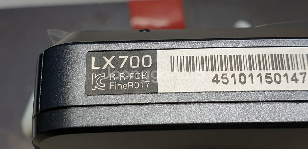 수리된 파인뷰 LX700 앞쪽 본체만.--0