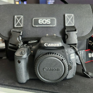캐논 EOS 600D 11000컷