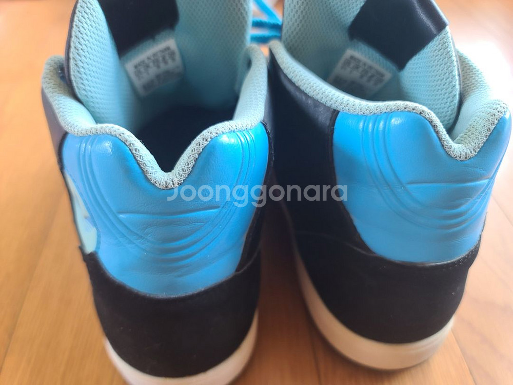 adidas 아디다스 운동화 235--2