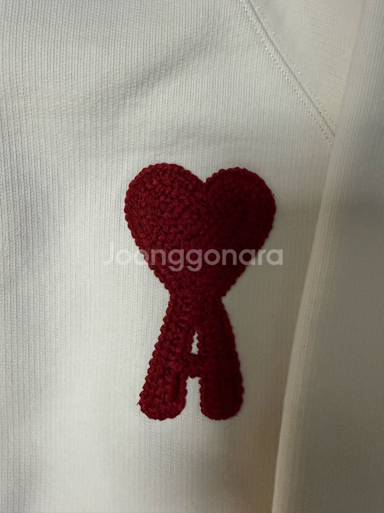 아미 빅로고 맨투맨 (한정판매옷)--1