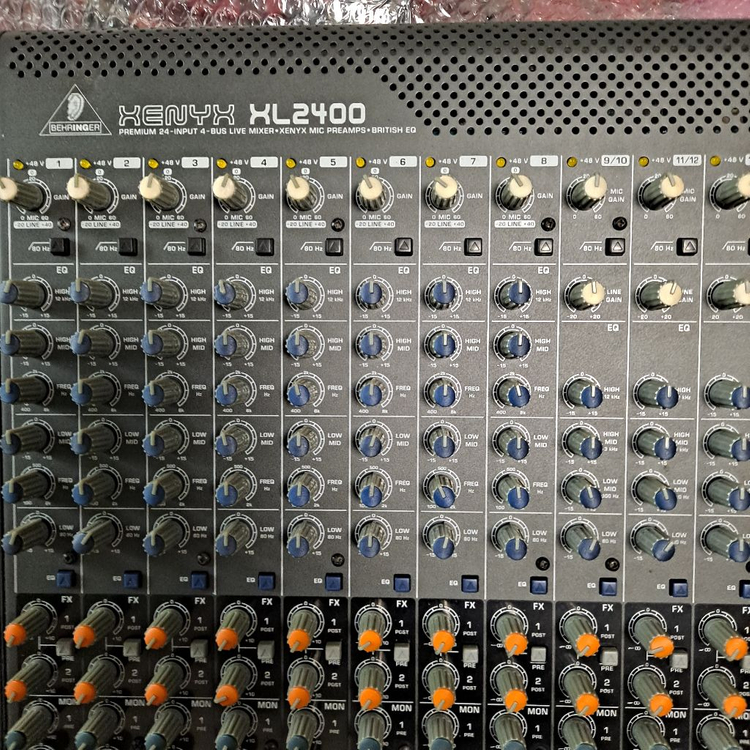 베링거 XENYX XL2400 이미지