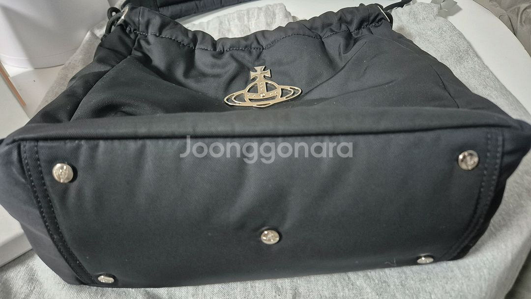 비비안웨스트우드 힐러리 버킷백--2