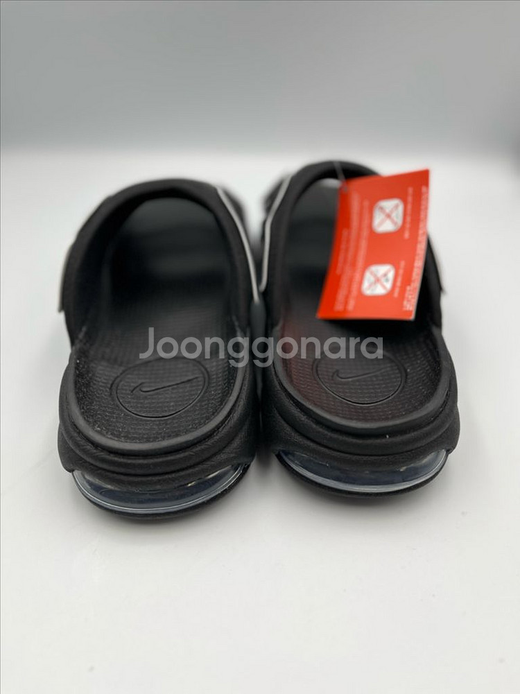 나이키 에어 모어 업템포 슬라이드 블랙 화이트(새상품)--4