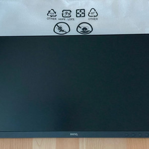 BenQ sw270c