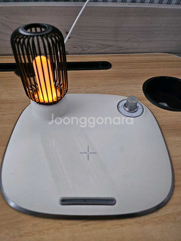 무선 충전기 겸용 LED 무드등--3