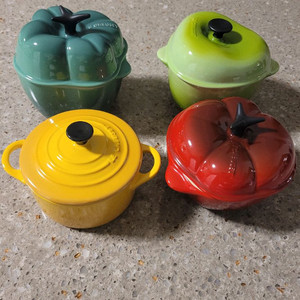 르쿠르제 스톤웨어