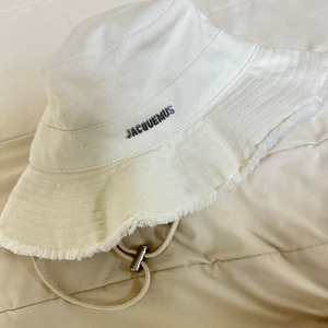 자크뮈그 르 밥 버킷햇