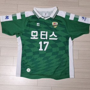 전북현대 오버더피치 M사이즈 송민규 마킹 유니폼 팝니다