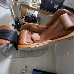 세라잼 파우제 M2 안마의자 판매합니다