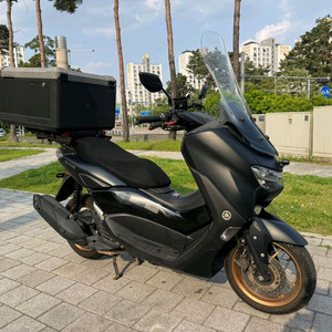야마하 nmax125 23년식 짧은키로수 판매합니다