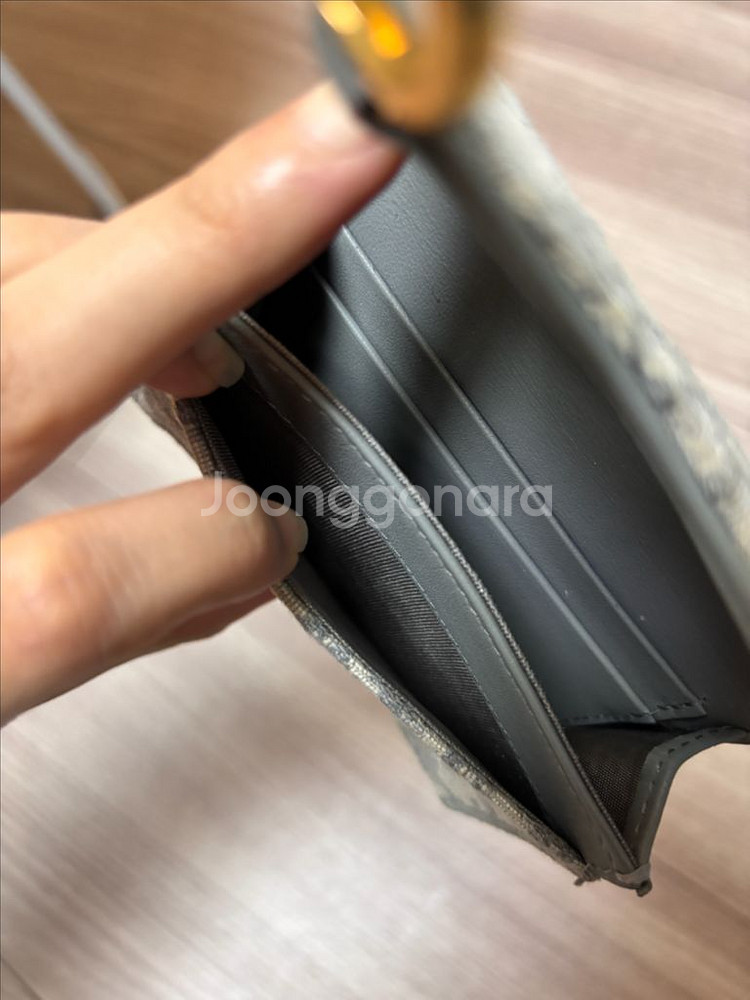 (정품)디올 새드블룸 카드지갑 그레이 색상--6