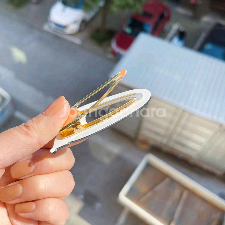 산리오 머리핀 집게핀 (포차코,키티,쿠로미)--1