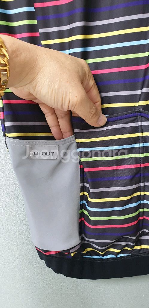 COTOUT 엣지컷팅 반팔자전거져지 M사이즈 해외판!--2