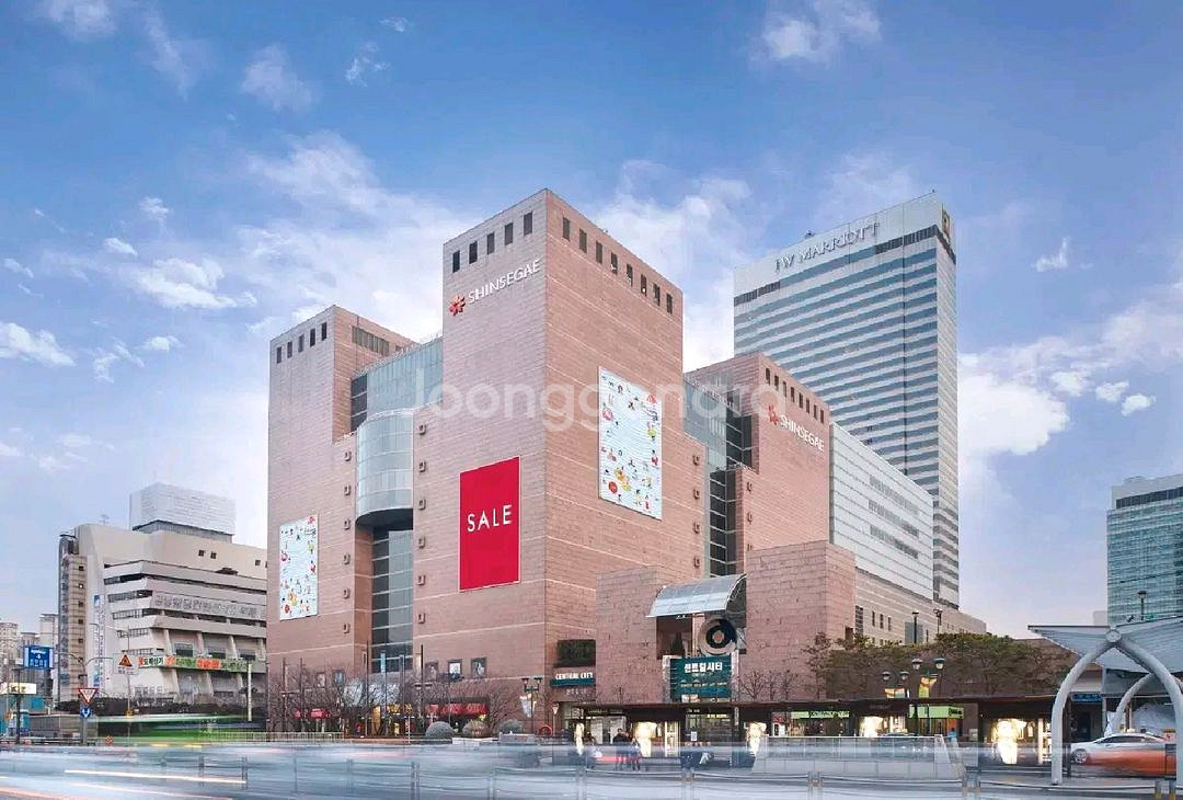 신세계 강남점 직원이나 알바이신분 도움 구해요!--0