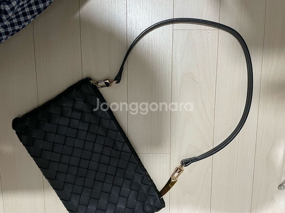 보테가 베네타 인트레치아토 파우치(정품)--9