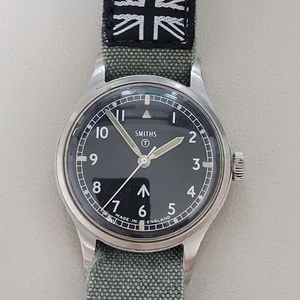밀리터리 시계 SMITH W10 진품 팝니다.