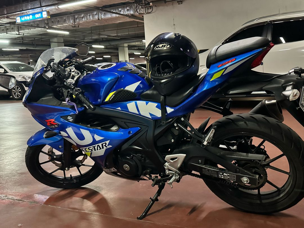 GSX-r125 이미지
