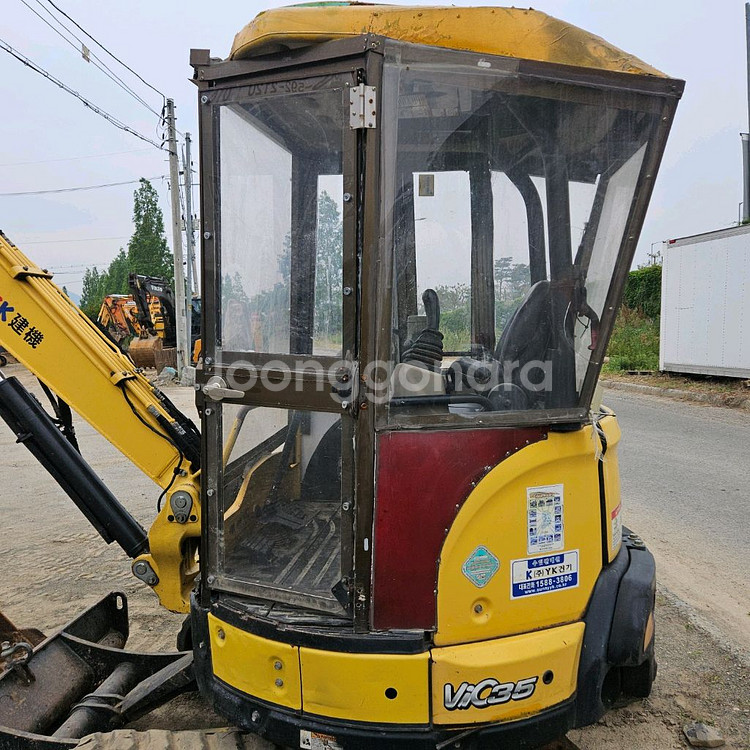농장용 얀마 VIO35 15년식 중고미니굴삭기--2