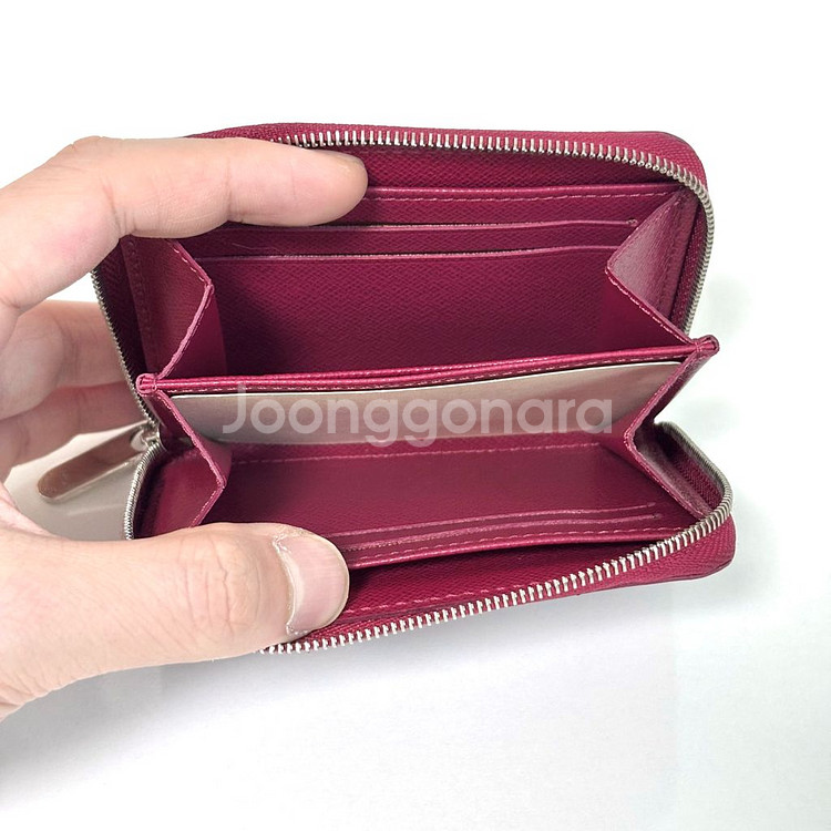 루이비통 에피 지퍼 카드지갑--8