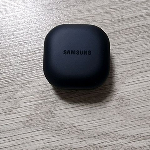 갤럭시 버즈2 프로 충전 본체 케이스