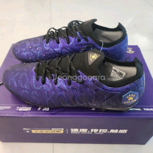 신형 kelme 켈미축구화 mg 255새제품