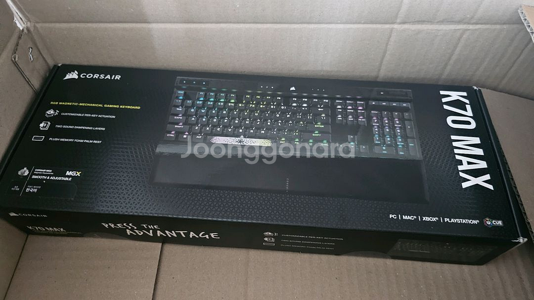 (새제품)커세어 k70 MGX마그네틱축 풀배열 키보드--0