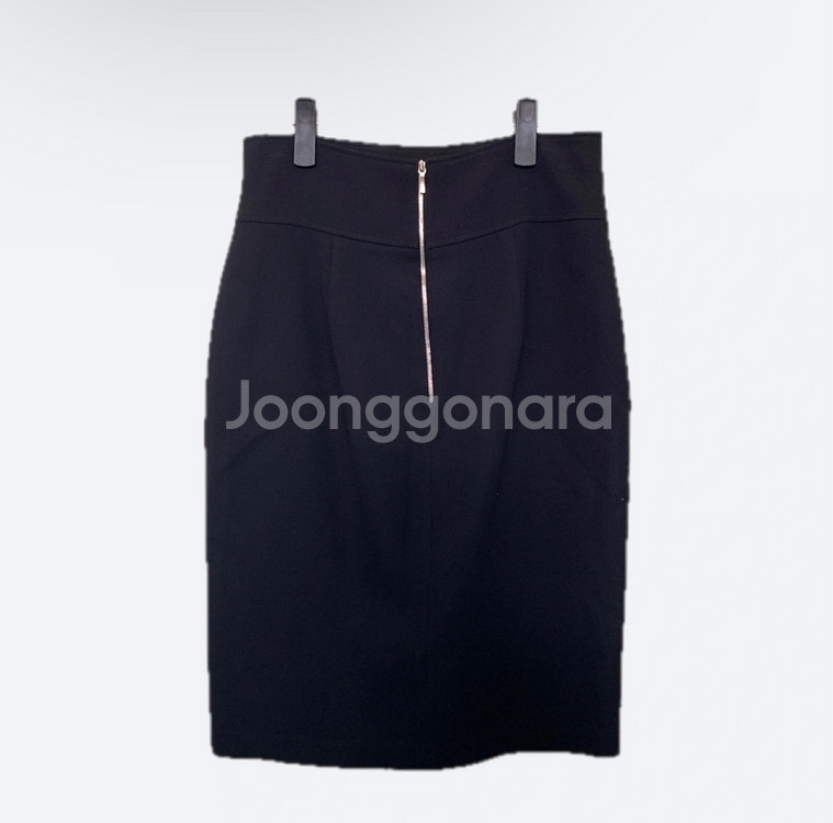 모조에스핀 블랙스커트 M 택포--2