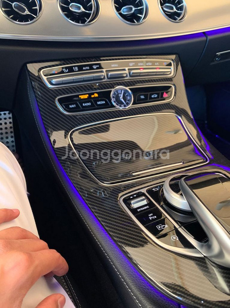벤츠 E클래스 CLS 카본 트림 센터페시아 W213--0