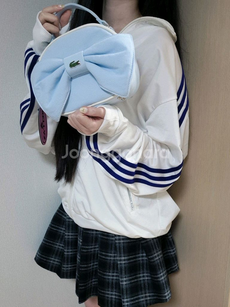 켈리즈 업사이클링 캔디백 라코스테 연하늘색--0