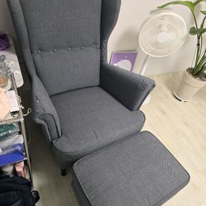 이케아 암체어 스트란드몬 1인 쇼파 의자