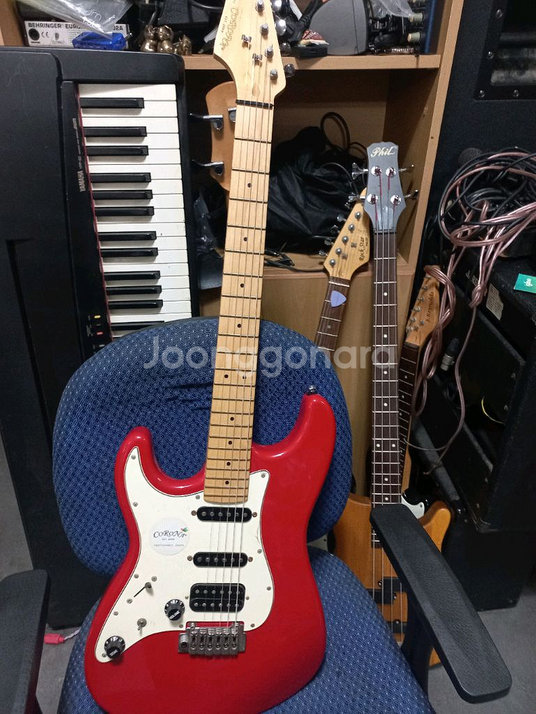 코로나 CST-350 일렉기타--2