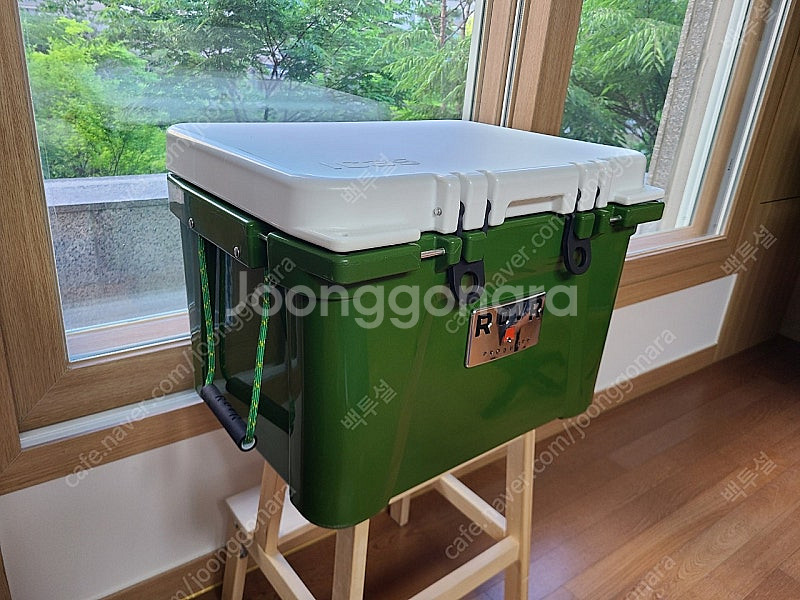 로버 쿨러 아이스박스 35QT - 미사용 새제품--1