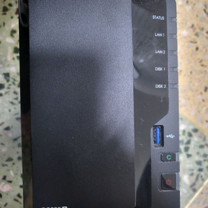 시놀로지 DS220+ NAS 판매합니다